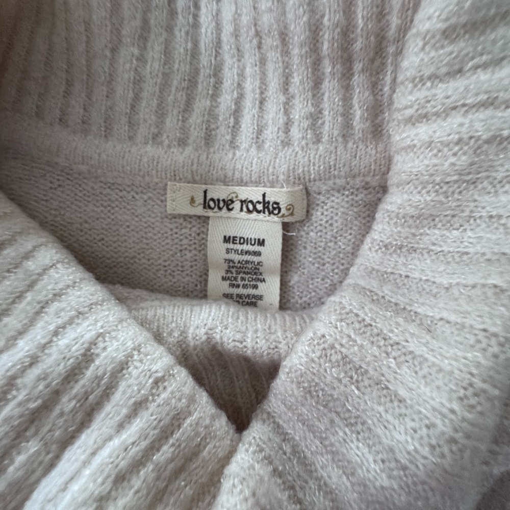 Love Rocks sweater - Picture 3 of 5